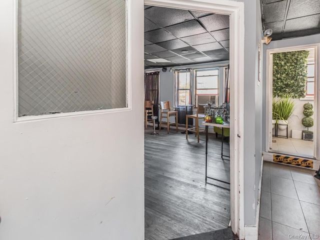 130 E 1st Street, Mount Vernon, NY 10550