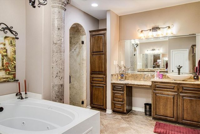 8225 Taylors Way Ct, Corpus Christi, TX 78414