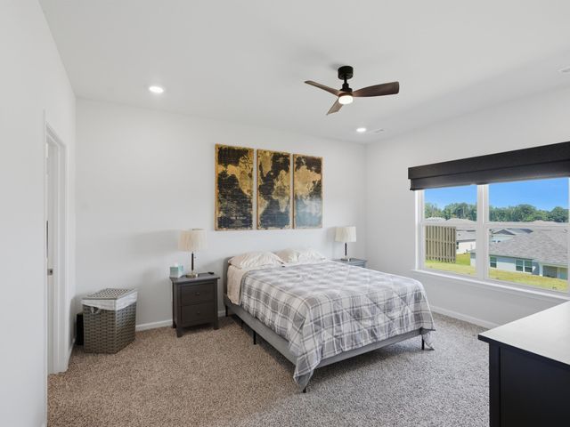 115 Settlement Dr, Huntsville, AL 35810