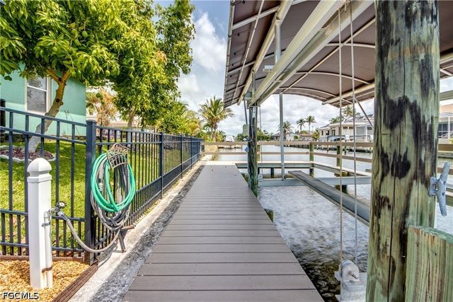 4203 Pelican BLVD, Cape Coral, FL 33914