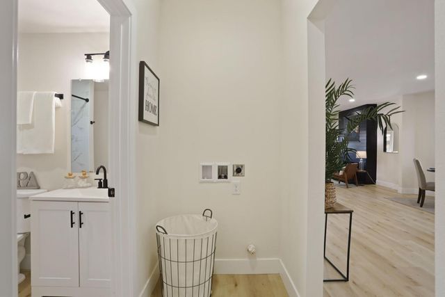 644 N Airport Way, Stockton, CA 95205