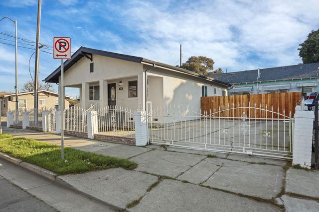 644 N Airport Way, Stockton, CA 95205