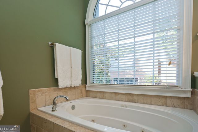 1251 Dials Plantation Drive, Statham, GA 30666