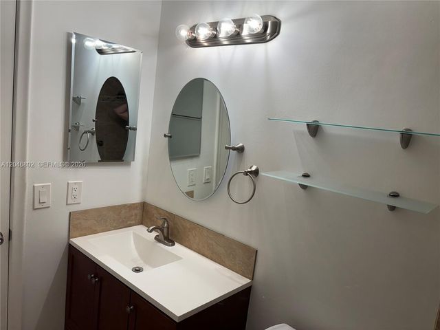 18052 S 105th Avenue S 18052, Boca Raton, FL 33498