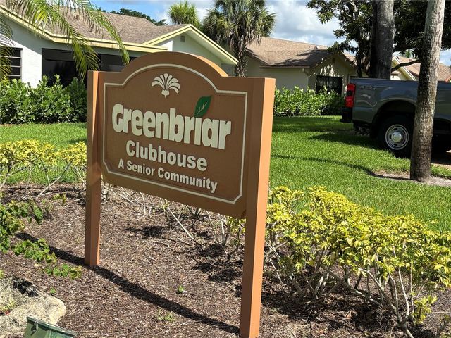 18052 S 105th Avenue S 18052, Boca Raton, FL 33498