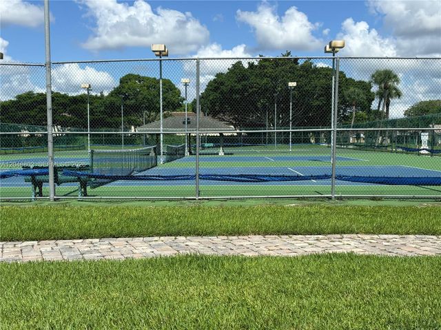 18052 S 105th Avenue S 18052, Boca Raton, FL 33498