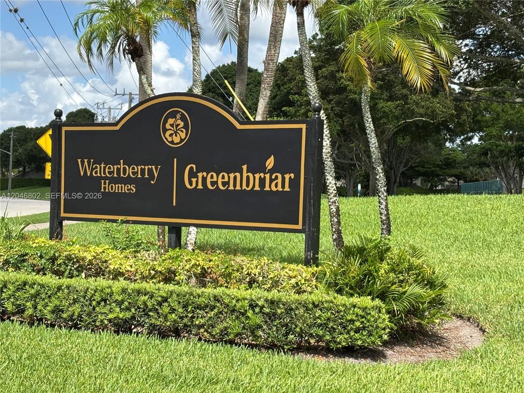 18052 S 105th Avenue S 18052, Boca Raton, FL 33498