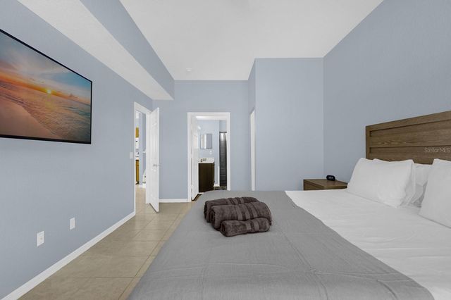 4013 VENETIAN BAY DRIVE 107, Kissimmee, FL 34741