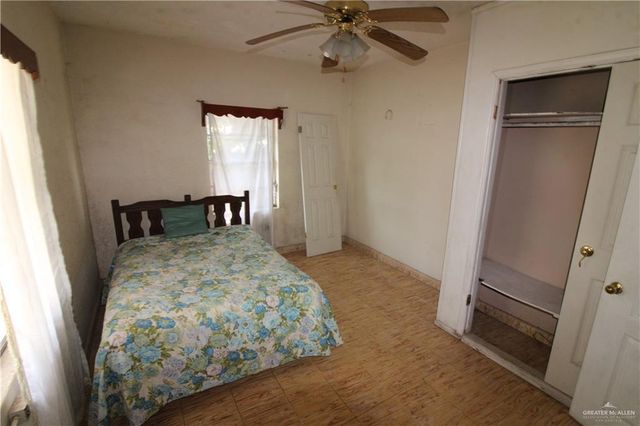 2204 Newport Avenue, Mcallen, TX 78501