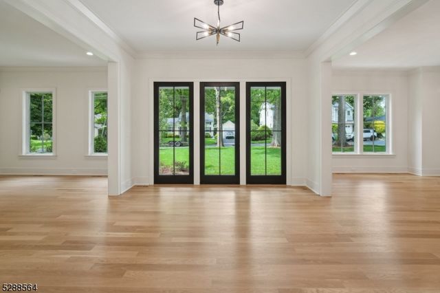 11 Addison Dr, Millburn Twp., NJ 07078