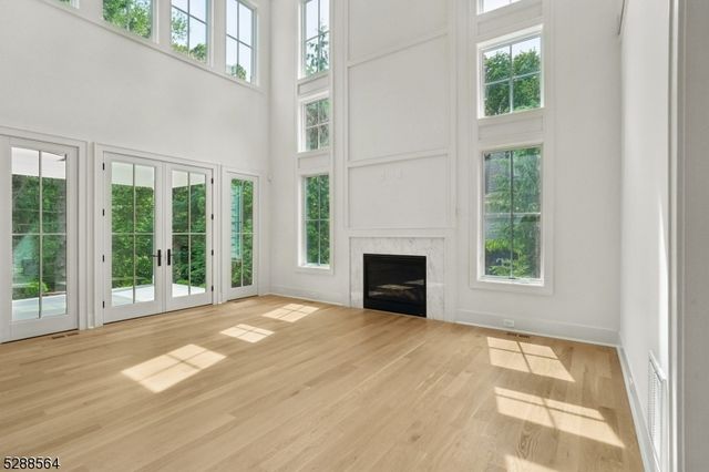 11 Addison Dr, Millburn Twp., NJ 07078