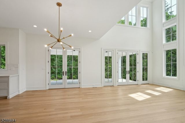 11 Addison Dr, Millburn Twp., NJ 07078