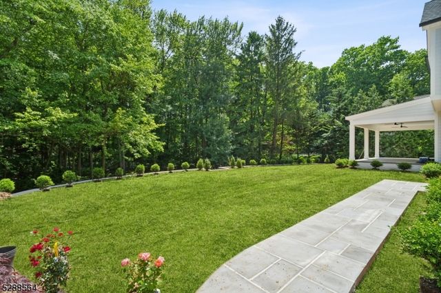 11 Addison Dr, Millburn Twp., NJ 07078