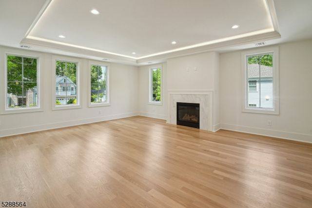 11 Addison Dr, Millburn Twp., NJ 07078