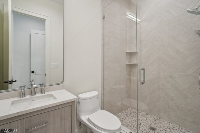 11 Addison Dr, Millburn Twp., NJ 07078