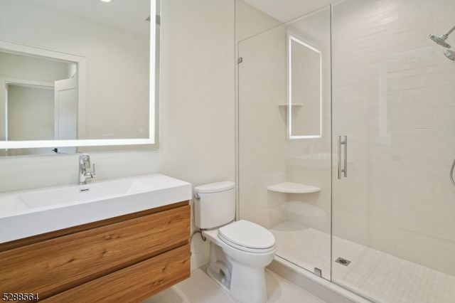 11 Addison Dr, Millburn Twp., NJ 07078