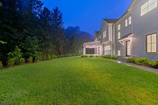 11 Addison Dr, Millburn Twp., NJ 07078