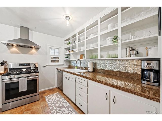 3930 S Grant St, Englewood, CO 80113