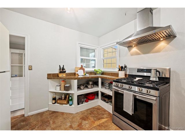 3930 S Grant St, Englewood, CO 80113