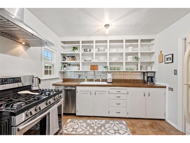 3930 S Grant St, Englewood, CO 80113