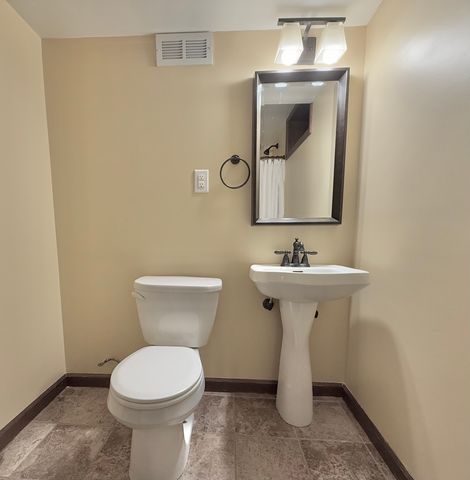 8223 Maple Avenue, Gary, IN 46403