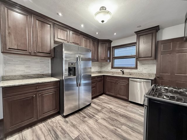8223 Maple Avenue, Gary, IN 46403
