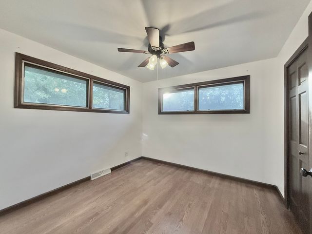 8223 Maple Avenue, Gary, IN 46403