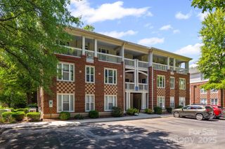 706 Northeast Drive, Davidson, NC 28036
