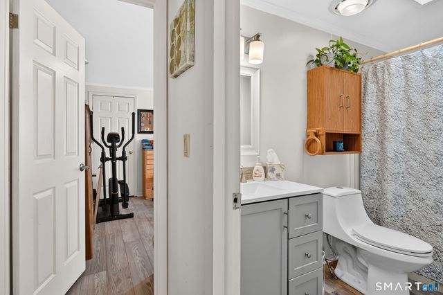 7 Eastview Road, Southington, CT 06489