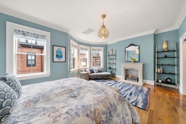 11 Lawnwood Place, Boston, MA 02129