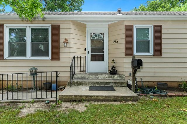 510 S Ralston Avenue, Sugar Creek, MO 64054