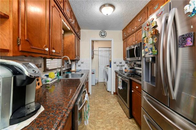510 S Ralston Avenue, Sugar Creek, MO 64054