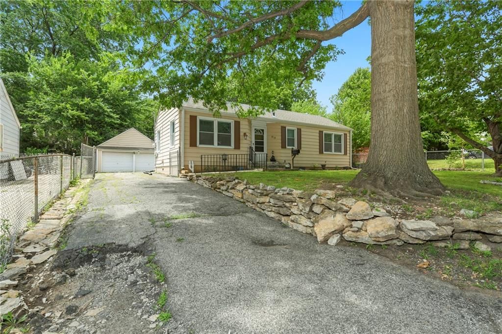 510 S Ralston Avenue, Sugar Creek, MO 64054