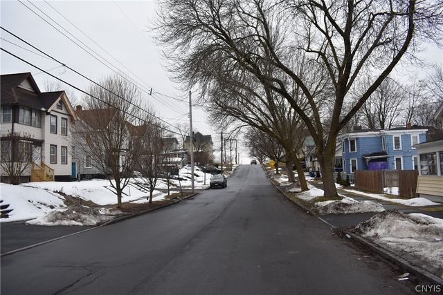 339 Douglas Street, Syracuse, NY 13203