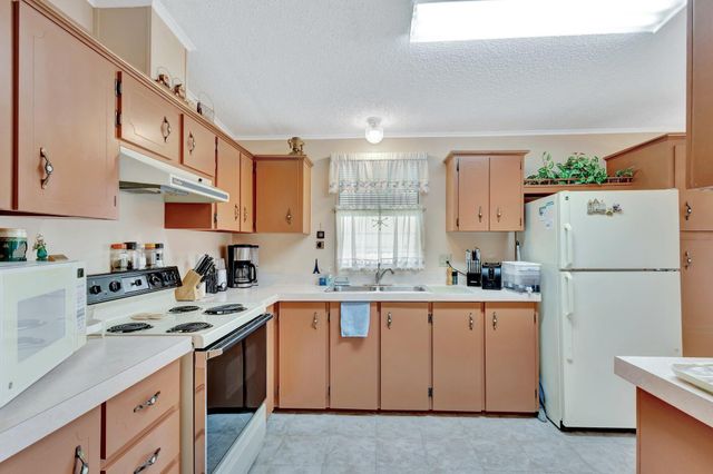 14359 Cancun Avenue, Fort Pierce, FL 34951