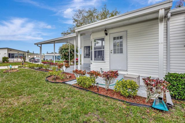 14359 Cancun Avenue, Fort Pierce, FL 34951