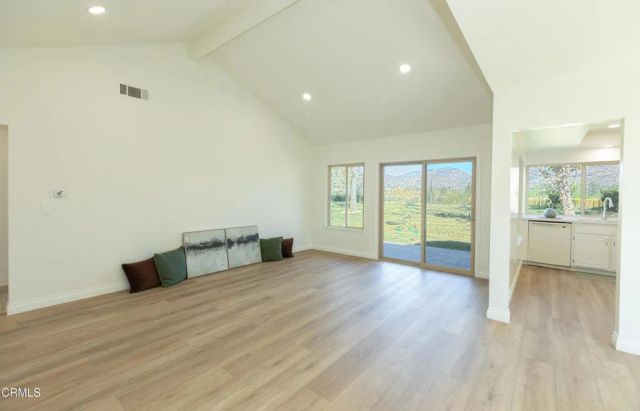 20164 Village 20, Camarillo, CA 93012