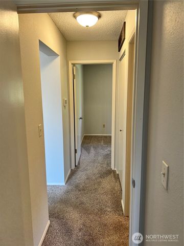 10628 Glen Acres Dr S, Seattle, WA 98168