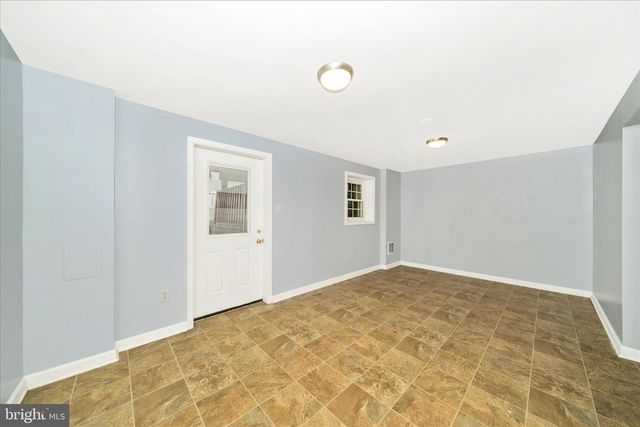 8289 BLACK HAW CT, Frederick, MD 21701