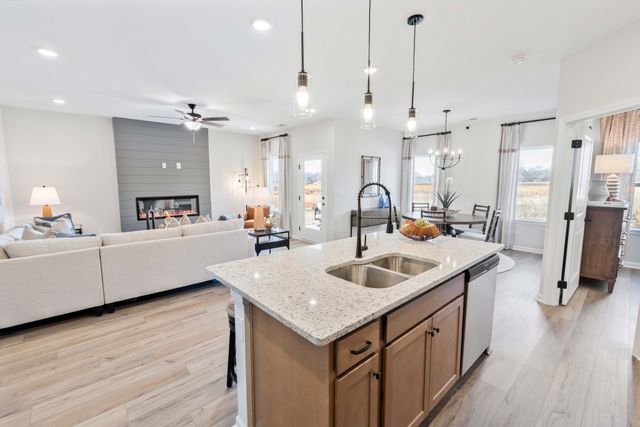 318 Claude Cir, Clarksville, TN 37042