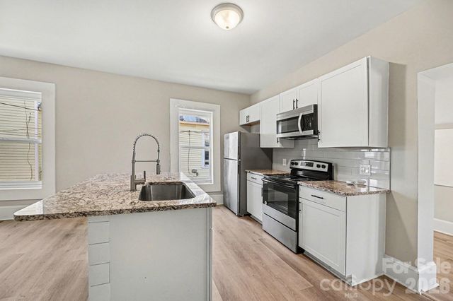 602 S Carolina Avenue, Spencer, NC 28159