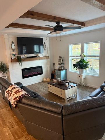 1019 E Reed Road, Lafayette, GA 30728