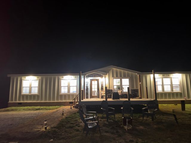 1019 E Reed Road, Lafayette, GA 30728