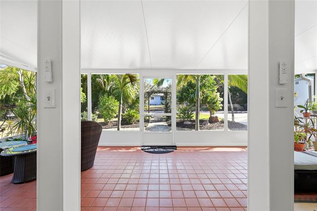 2701 56TH STREET S, Gulfport, FL 33707