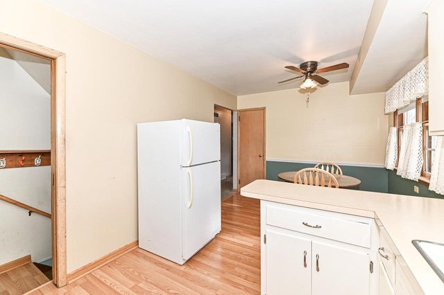 W168N8492 Jacobson DRIVE, Menomonee Falls, WI 53051