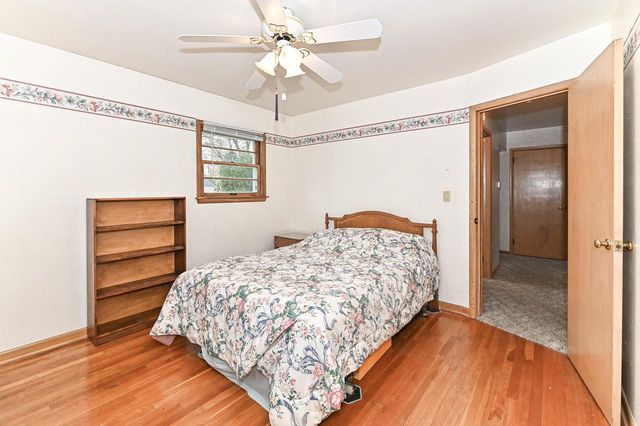 W168N8492 Jacobson DRIVE, Menomonee Falls, WI 53051
