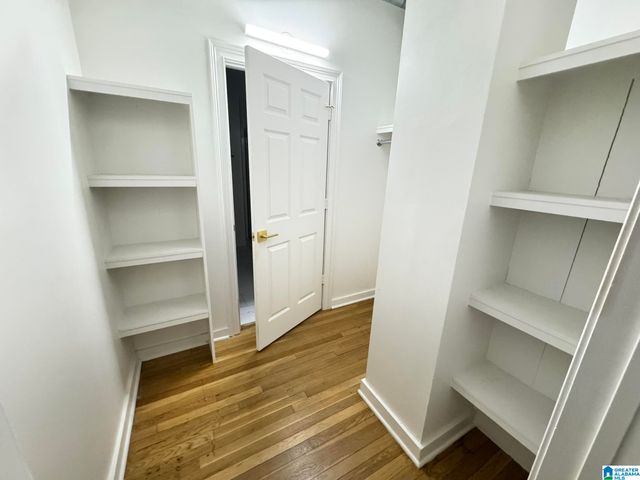 300 20th St N Apt 201, Birmingham, AL 35203