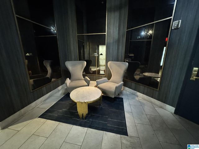 300 20th St N Apt 201, Birmingham, AL 35203