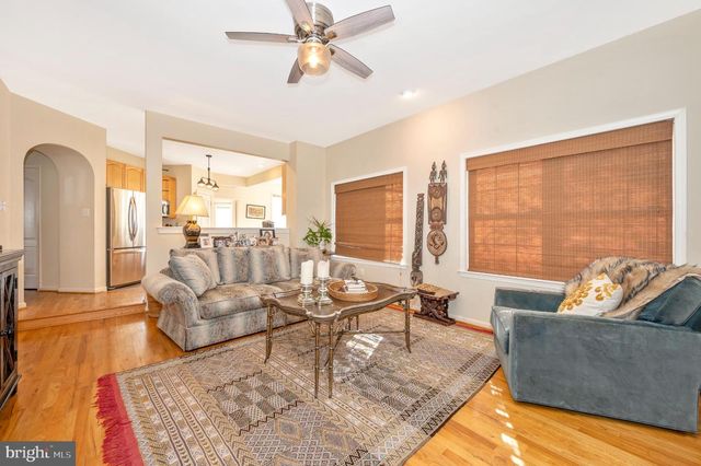 2575 BEAR DEN RD, Frederick, MD 21701