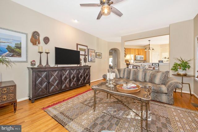 2575 BEAR DEN RD, Frederick, MD 21701